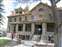 Mammoth Hot Springs - Visitor Center